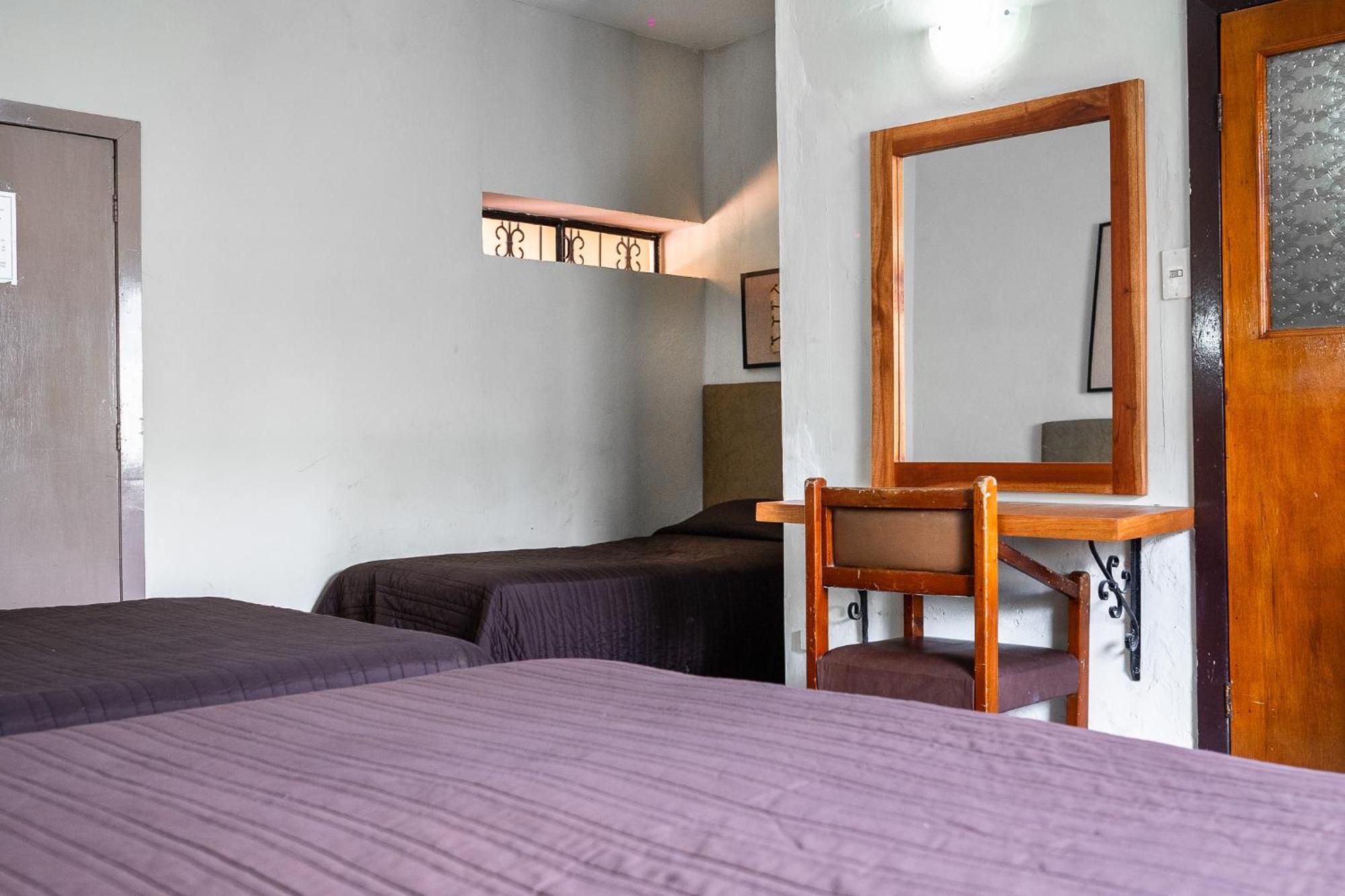 ואיאדוליד Hotel Maria De La Luz מראה חיצוני תמונה