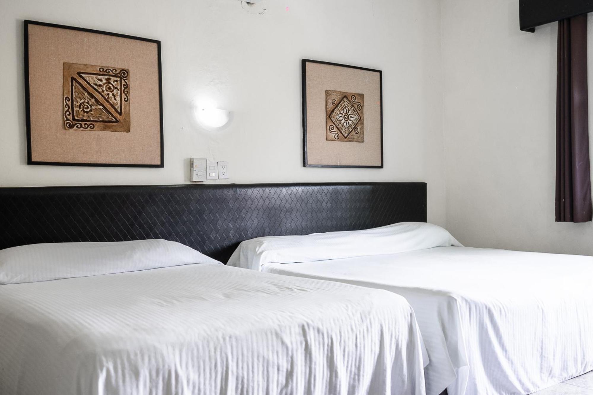 ואיאדוליד Hotel Maria De La Luz מראה חיצוני תמונה