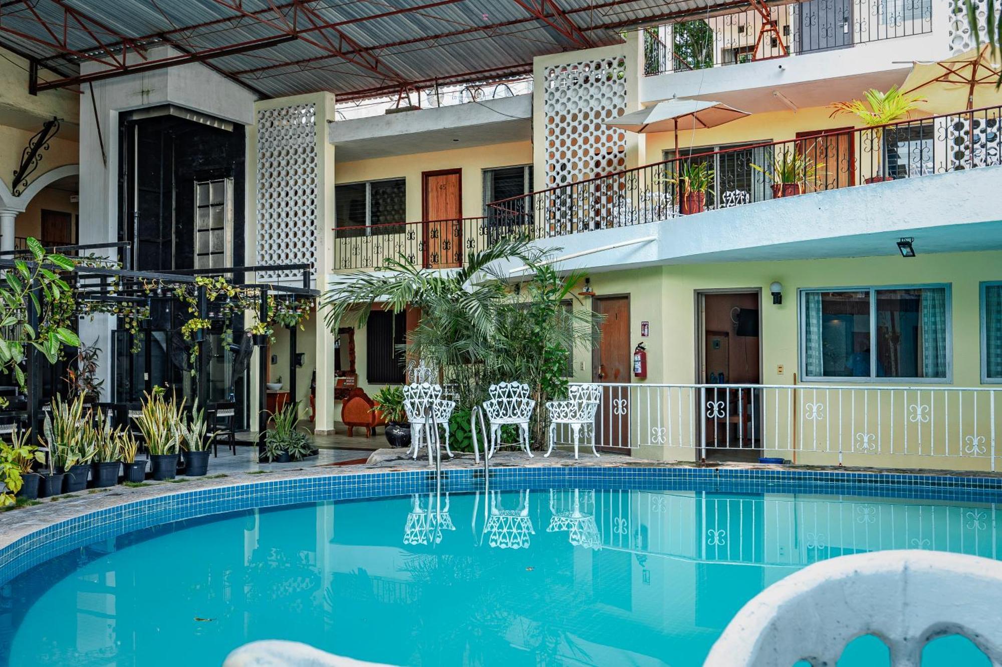 ואיאדוליד Hotel Maria De La Luz מראה חיצוני תמונה