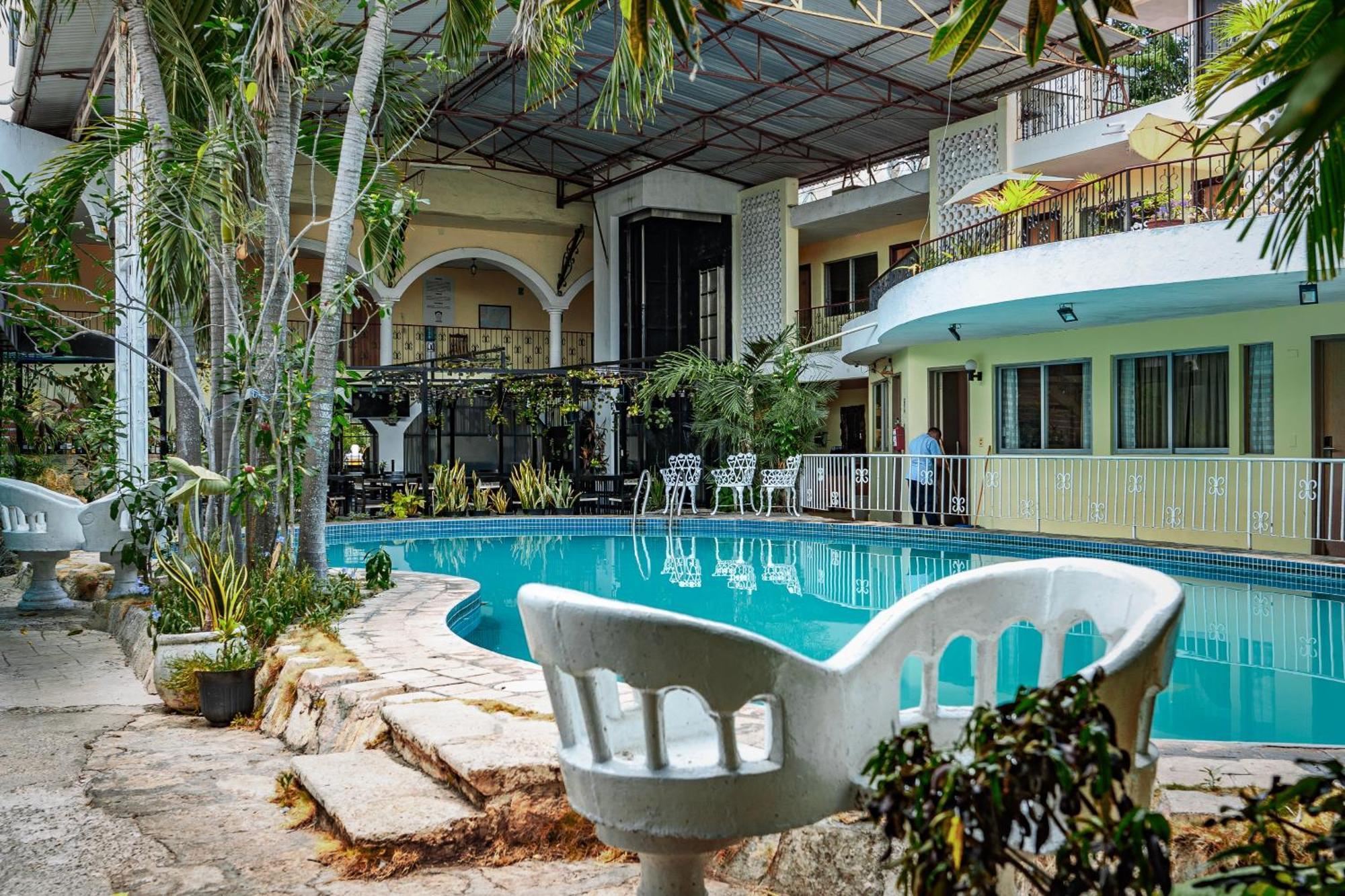 ואיאדוליד Hotel Maria De La Luz מראה חיצוני תמונה