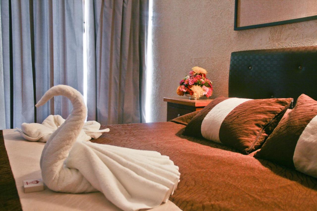 ואיאדוליד Hotel Maria De La Luz מראה חיצוני תמונה