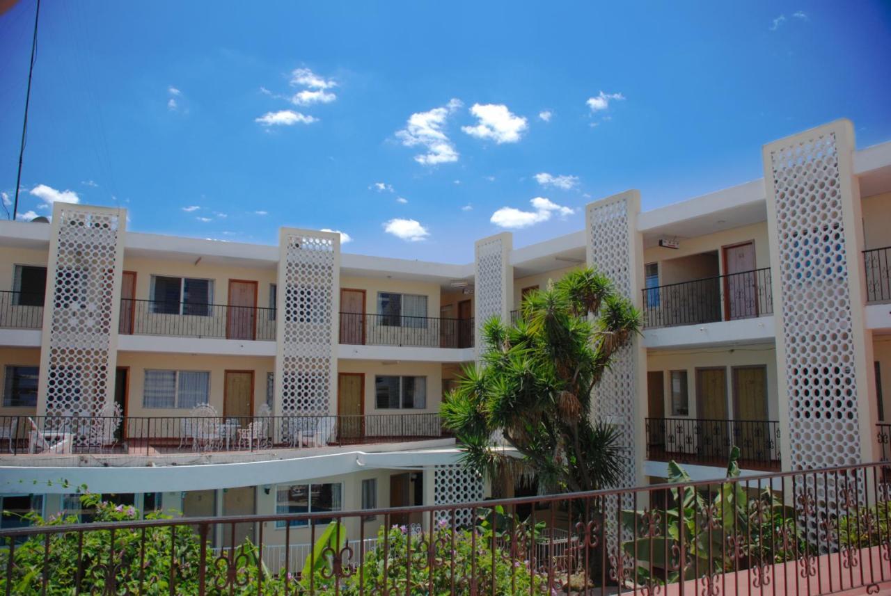 ואיאדוליד Hotel Maria De La Luz מראה חיצוני תמונה